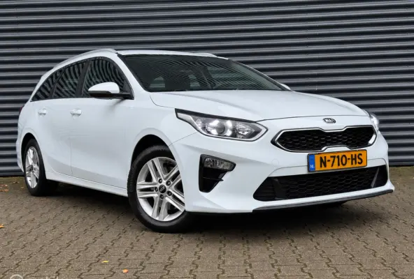 1.0 T-GDi GT-Line Edition | 12 mdn grn