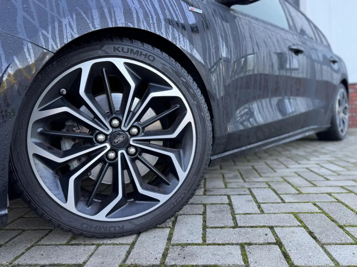 1.0 EcoBoost ST-Line| Carplay | Navigatie | Cruise | Climate | DAB | LED | Sensoren