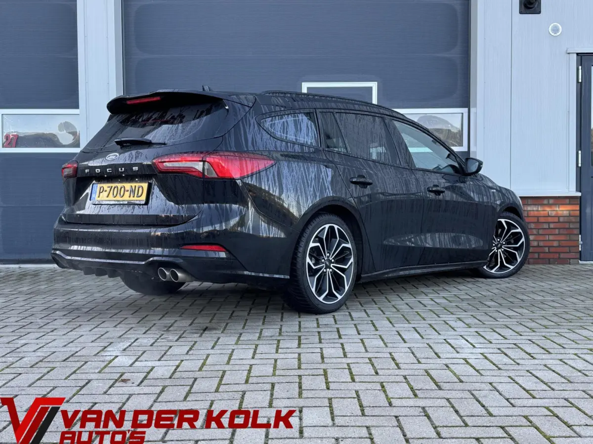 1.0 EcoBoost ST-Line| Carplay | Navigatie | Cruise | Climate | DAB | LED | Sensoren