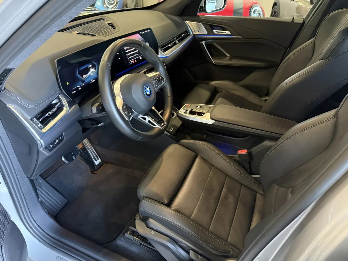 xDrive30 67 kWh M-Sport H&K/Pano/Leder