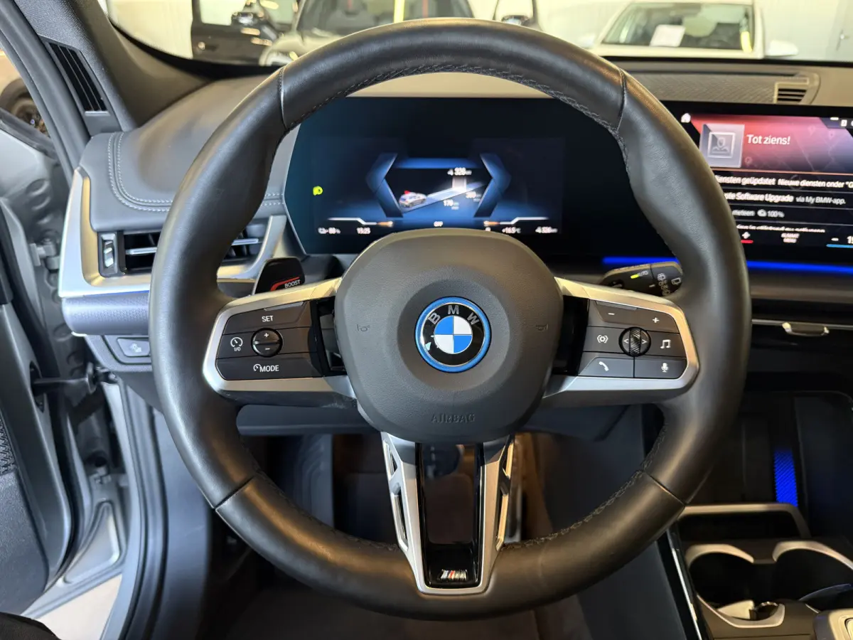 xDrive30 67 kWh M-Sport H&K/Pano/Leder