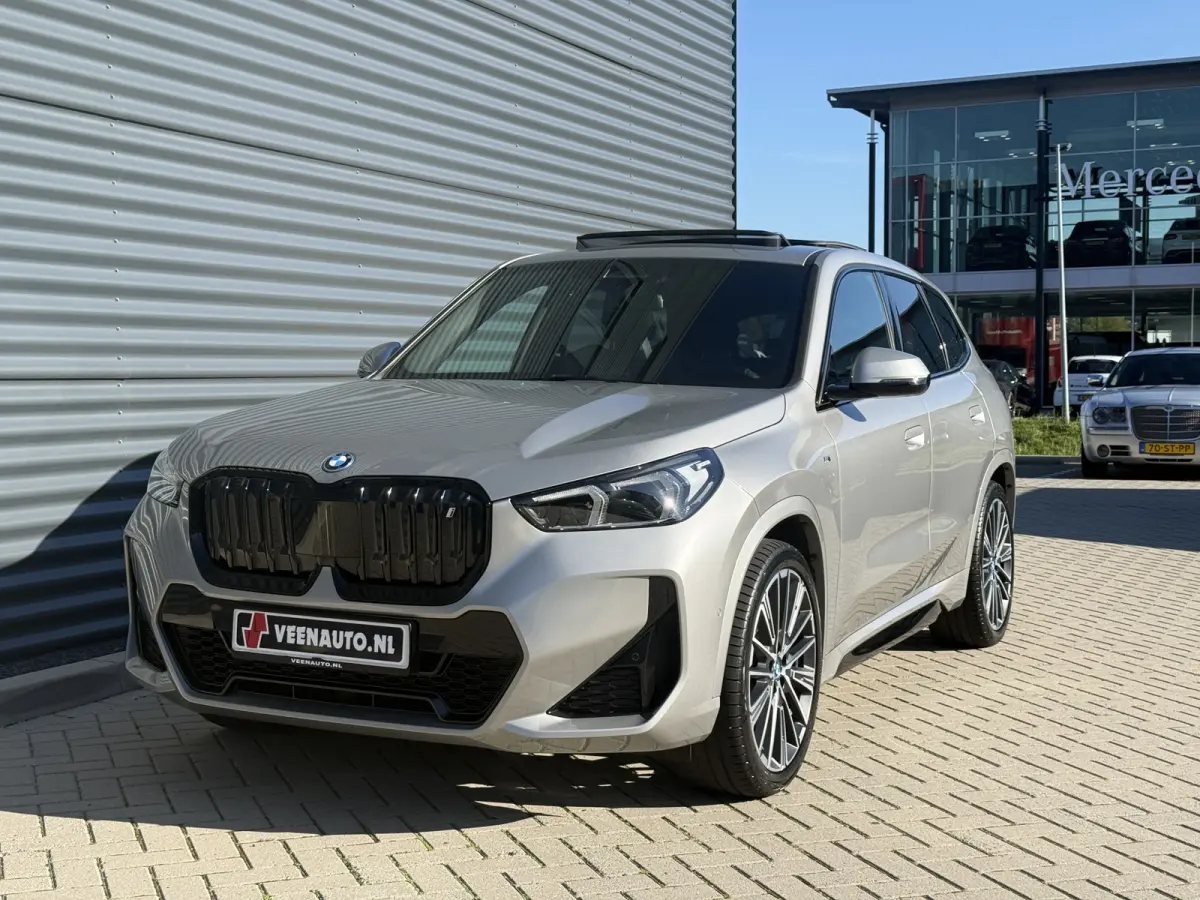 xDrive30 67 kWh M-Sport H&K/Pano/Leder