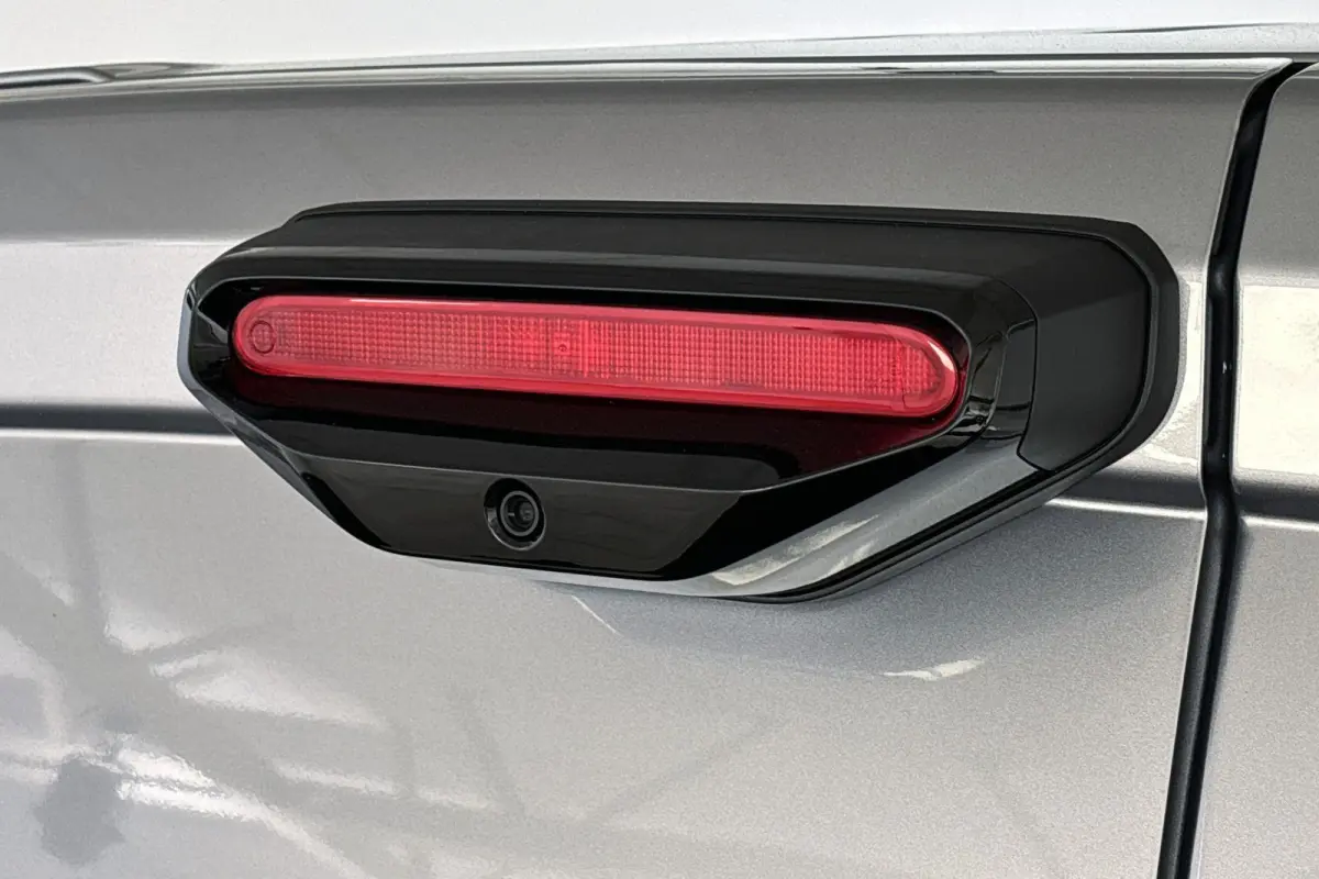 136 L1 50 kWh XTR Comfort-Pakket Stuur-Stoelverwarming 16"