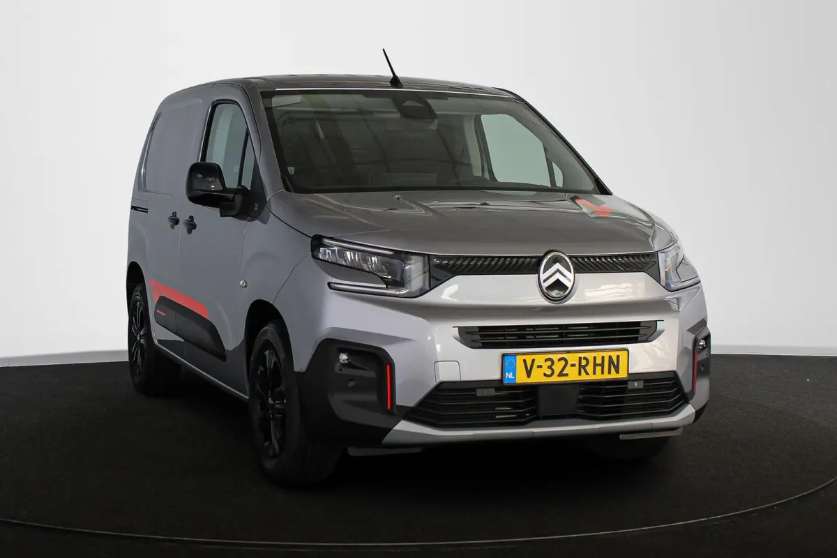 136 L1 50 kWh XTR Comfort-Pakket Stuur-Stoelverwarming 16"