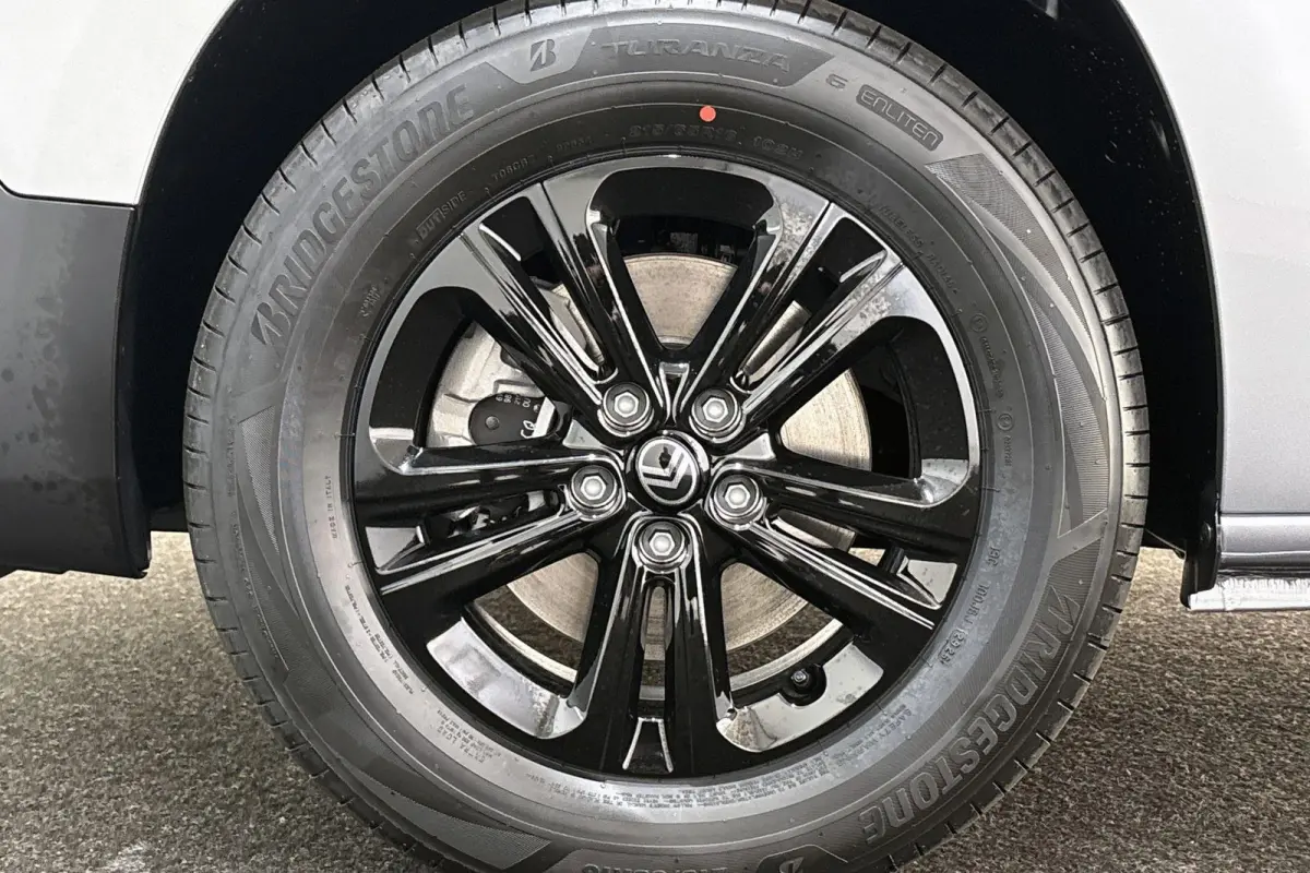 136 L1 50 kWh XTR Comfort-Pakket Stuur-Stoelverwarming 16"