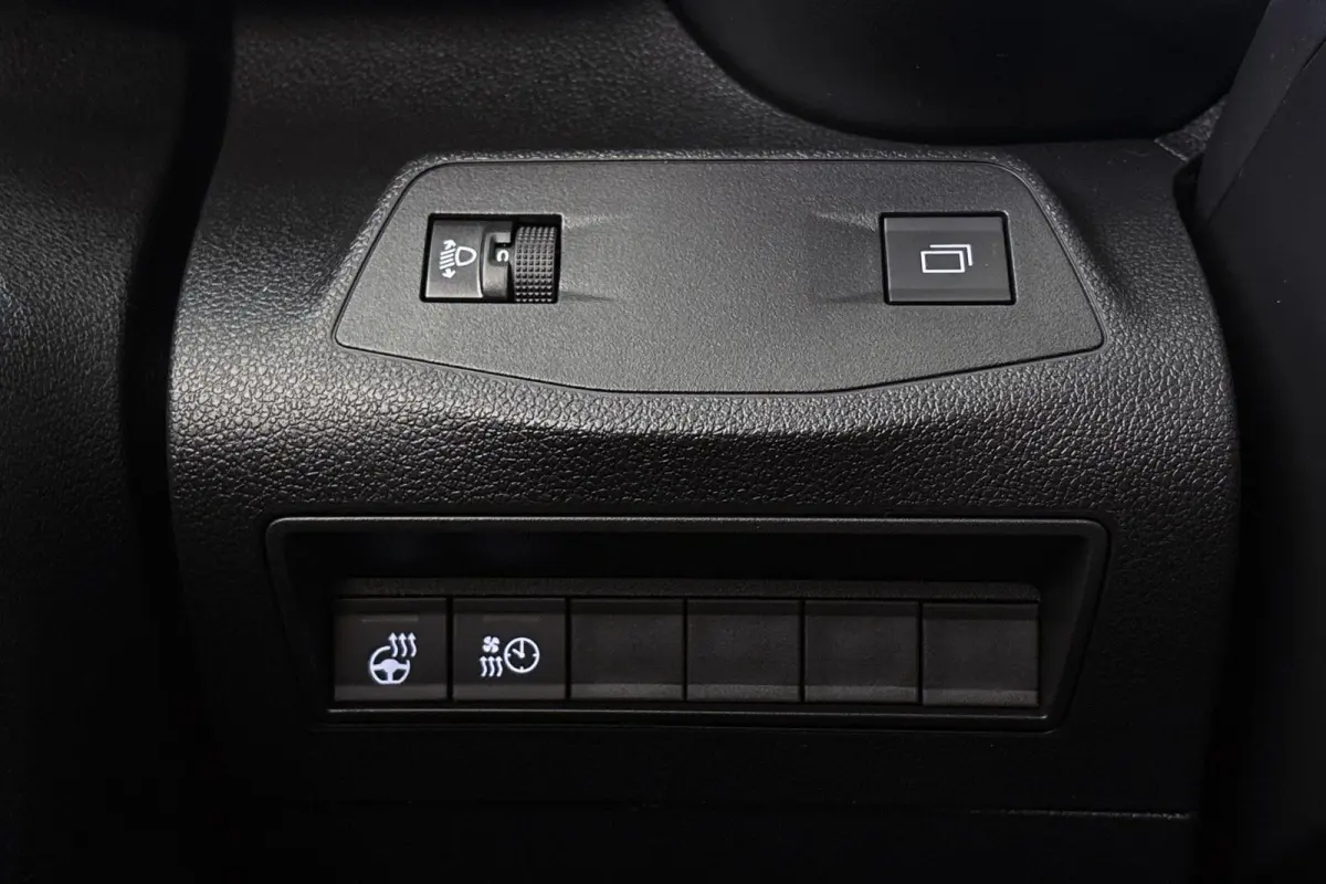 136 L1 50 kWh XTR Comfort-Pakket Stuur-Stoelverwarming 16"