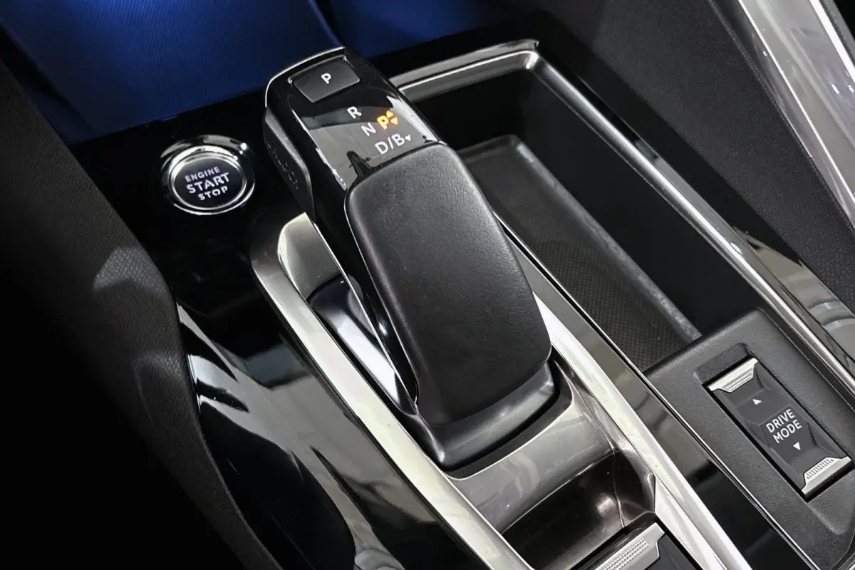 1.6 HYbrid 225 Blue Lease Allure Camera Keyless Dodehoek Apple CarPlay