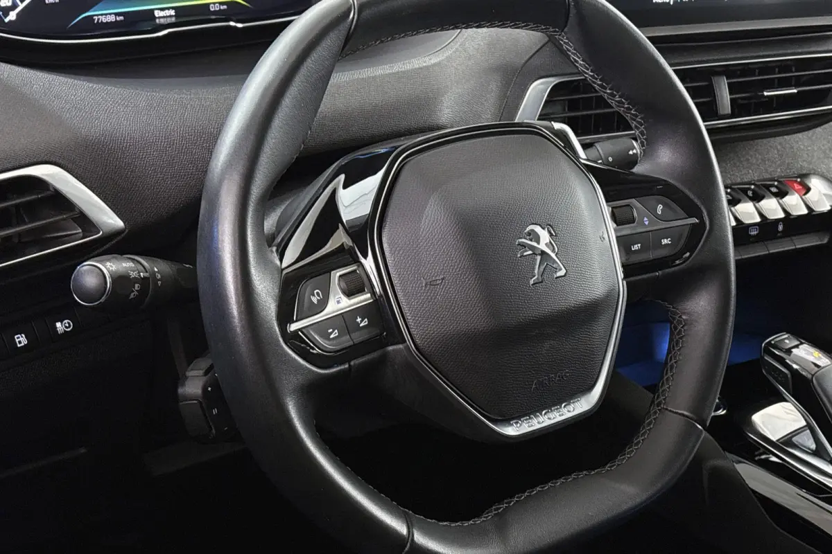 1.6 HYbrid 225 Blue Lease Allure Camera Keyless Dodehoek Apple CarPlay