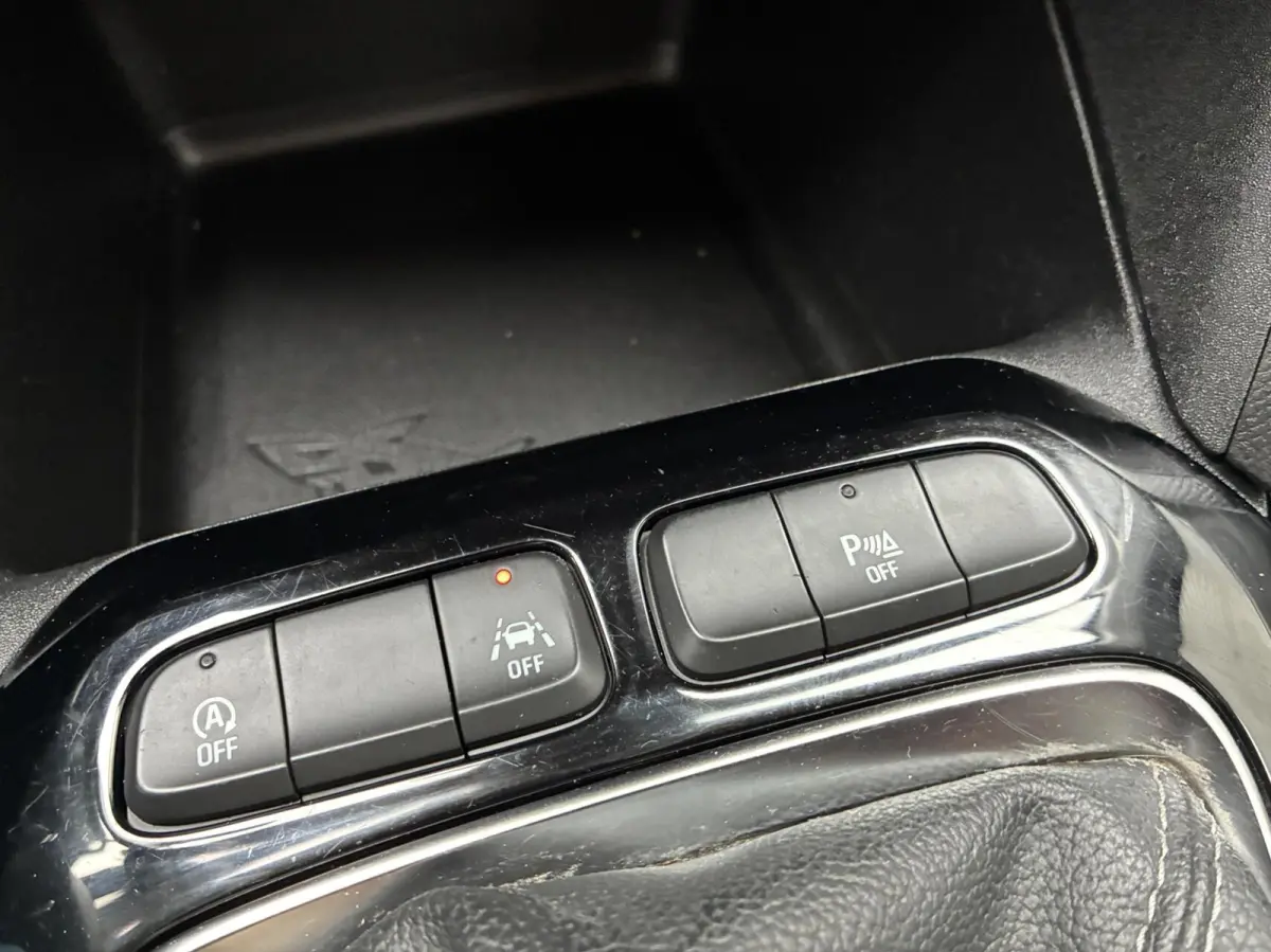 1.2 Cruise Airco Aux Pdc Nw Model 5 Drs 82601 Km 2022 Eerste Eigenaar
