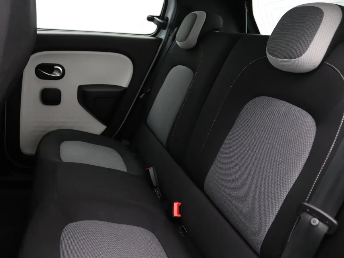 Z.E. R80 E-Tech Equilibre 22 kWh Apple Carplay/Android Auto | Climate