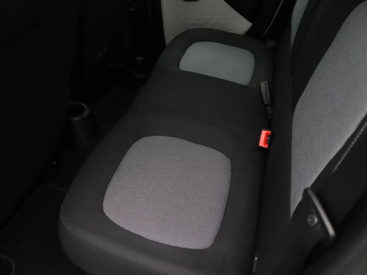 Z.E. R80 E-Tech Equilibre 22 kWh Apple Carplay/Android Auto | Climate