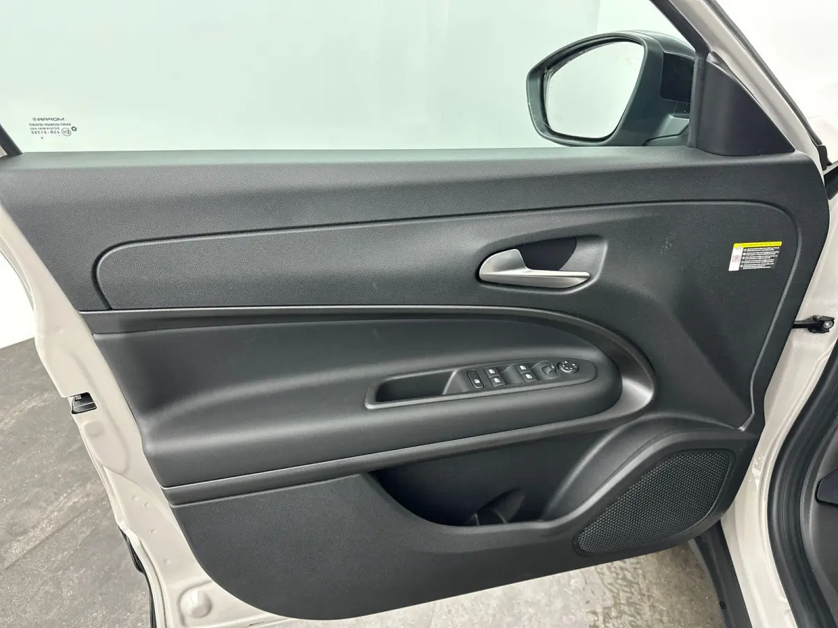 1.2 e-Hybrid Black Edition | VOORRAADVOORDEEL | Camera | Sensoren V+A | Elektrische Kofferklep | JBL | Stoelverwarming | Navi | Cruise Control Adaptief | 2+6 JAAR GARANTIE
