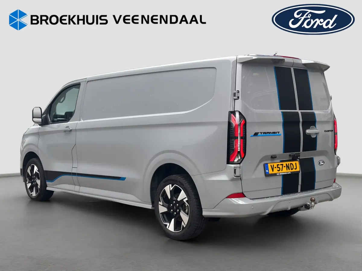 340 L2H1 Sport 71 kWh | Adap. Cruise Control | Trekhaak | Winterpack | CarPlay |
