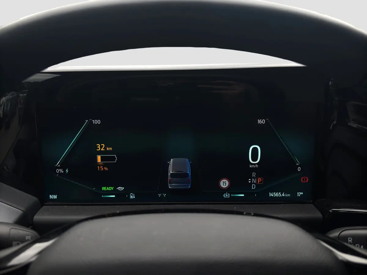 340 L2H1 Sport 71 kWh | Adap. Cruise Control | Trekhaak | Winterpack | CarPlay |
