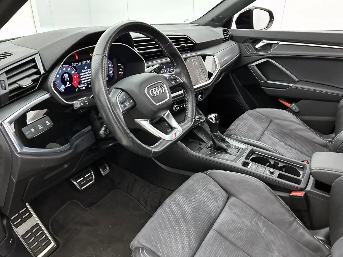 35 TFSI S Edition | WORDT VERWACHT | PANORAMADAK | ACHTERUITRIJCAMERA | SONOS AUDIO | STOELVERWARMING | APPLE CARPLAY - ANDROID AUTO | ELEKTRISCHE KOFFERKLEP | CLIMATE CONTROL | ADAPTIVE CRU