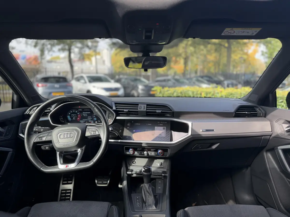 35 TFSI S Edition | WORDT VERWACHT | PANORAMADAK | ACHTERUITRIJCAMERA | SONOS AUDIO | STOELVERWARMING | APPLE CARPLAY - ANDROID AUTO | ELEKTRISCHE KOFFERKLEP | CLIMATE CONTROL | ADAPTIVE CRU