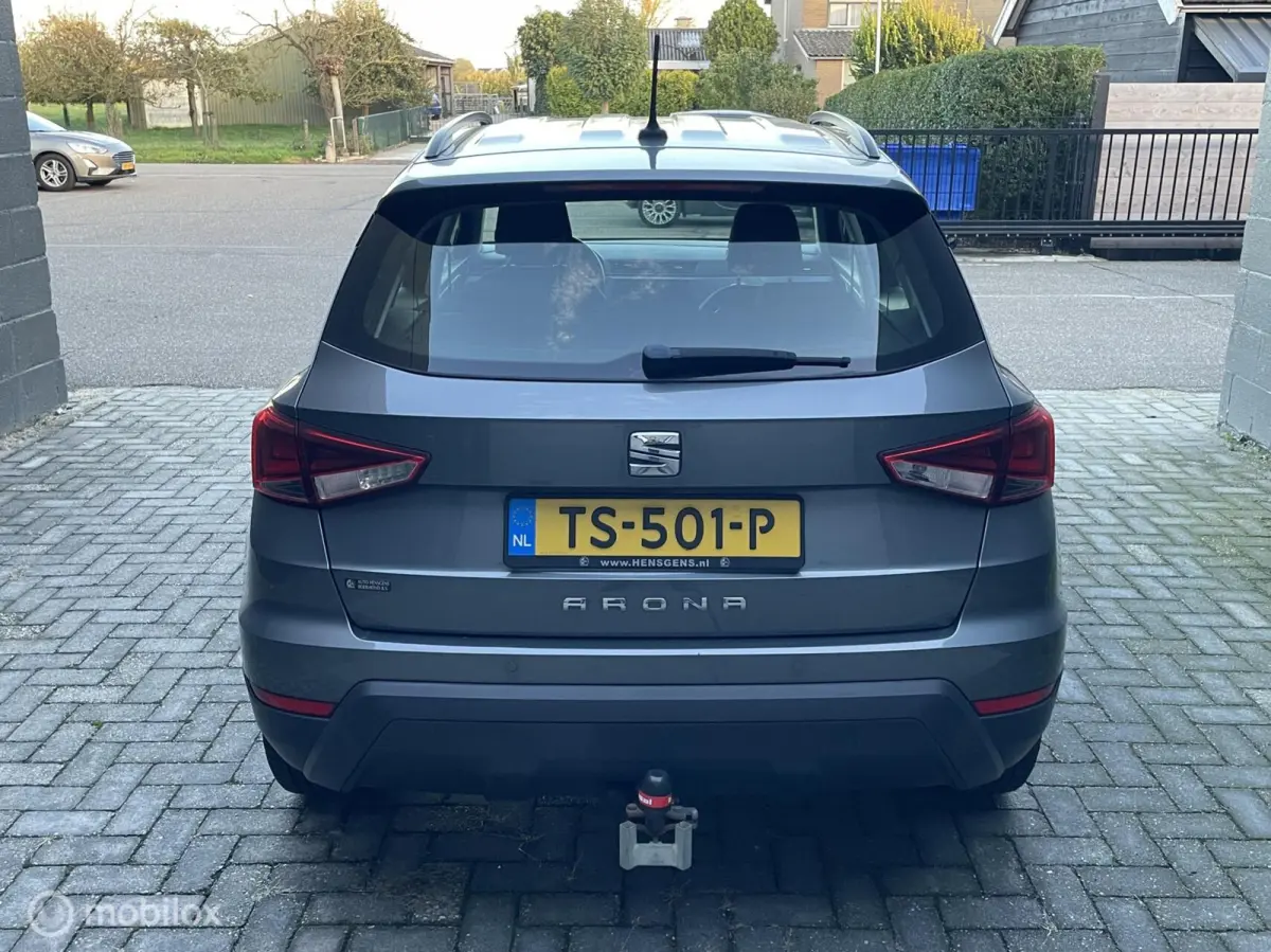 1.0 TSI Style Launch Edition| CarPlay | Trekhaak | PDC | All-Season | Stoelverwarming | LED |