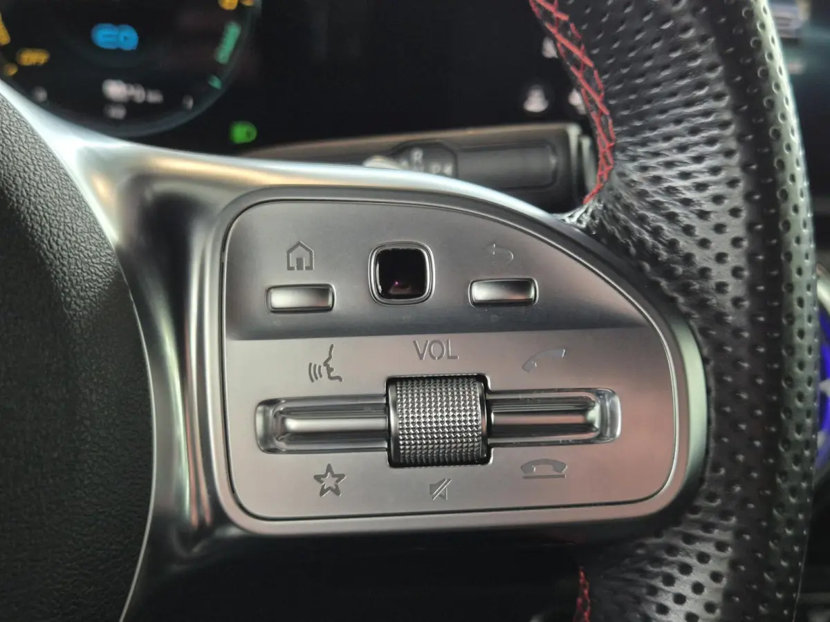 250 e AMG Line | 95,09% | Wegkl. Trekhaak | Navigatie | Licht metalen velgen | Parkeersensoren + Camera | Cruise Control