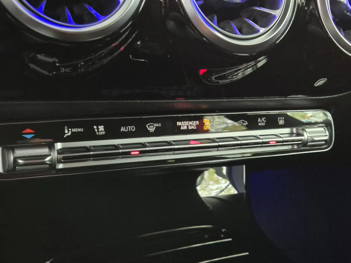 250 e AMG Line | 95,09% | Wegkl. Trekhaak | Navigatie | Licht metalen velgen | Parkeersensoren + Camera | Cruise Control