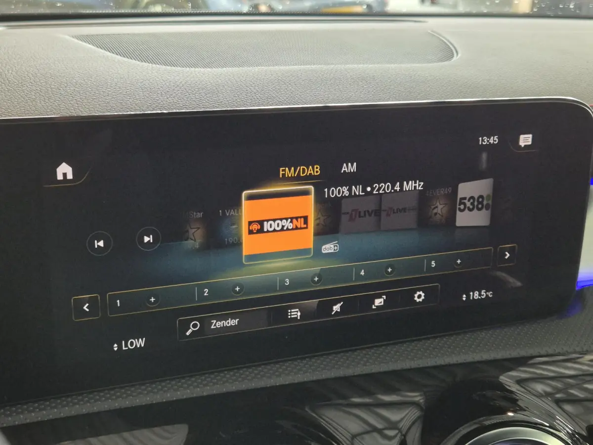 250 e AMG Line | 95,09% | Wegkl. Trekhaak | Navigatie | Licht metalen velgen | Parkeersensoren + Camera | Cruise Control