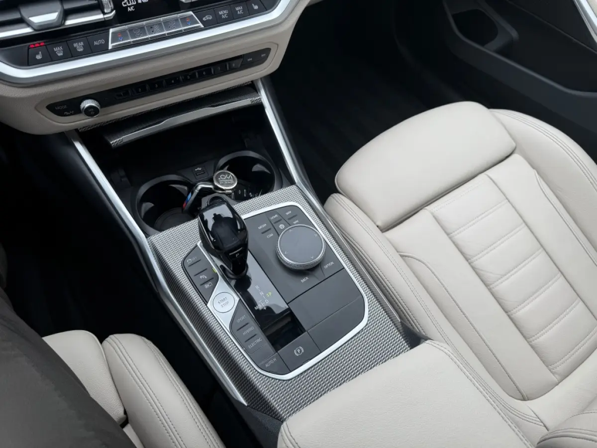 330e High Executive I M-Sport I Leder I Trekhaak I Navi I Led