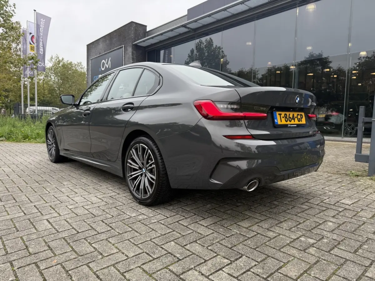 330e High Executive I M-Sport I Leder I Trekhaak I Navi I Led