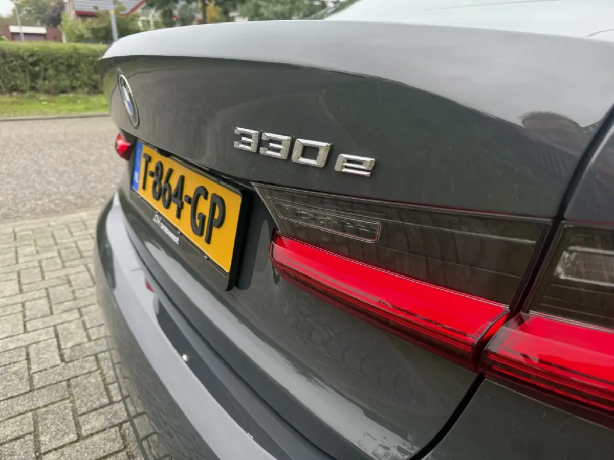 330e High Executive I M-Sport I Leder I Trekhaak I Navi I Led
