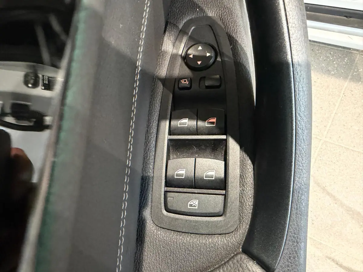 xDrive25e Pano schuif camera keyless