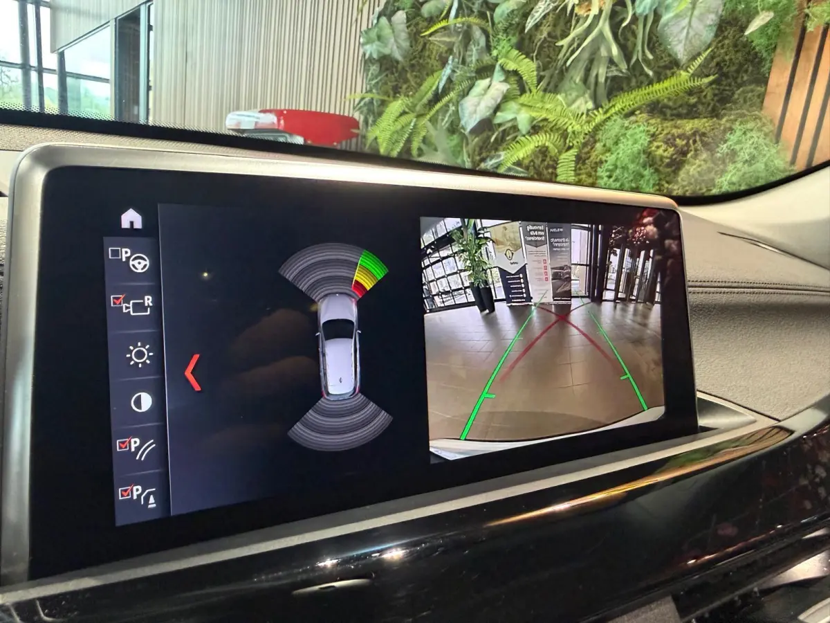 xDrive25e Pano schuif camera keyless