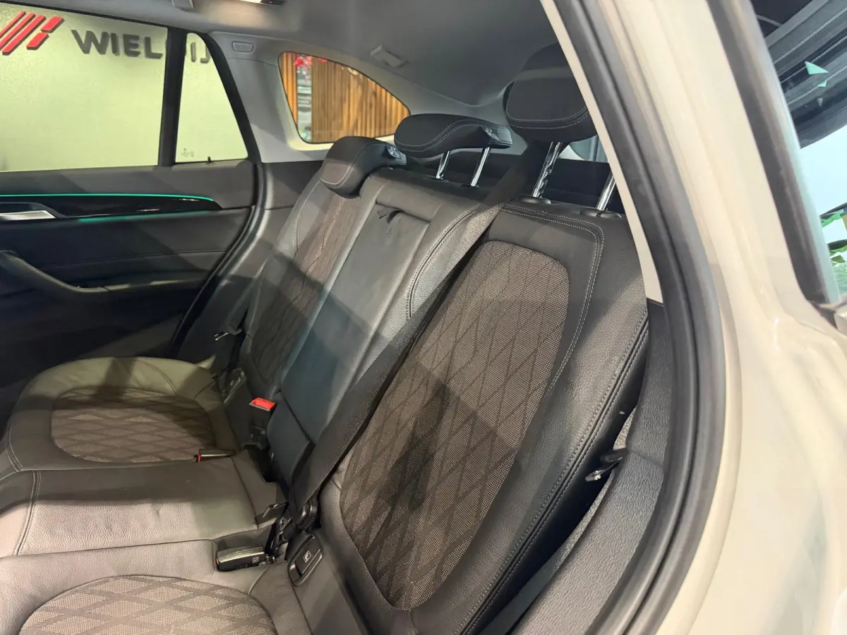 xDrive25e Pano schuif camera keyless