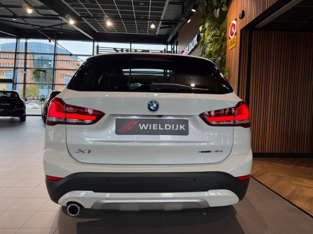 xDrive25e Pano schuif camera keyless