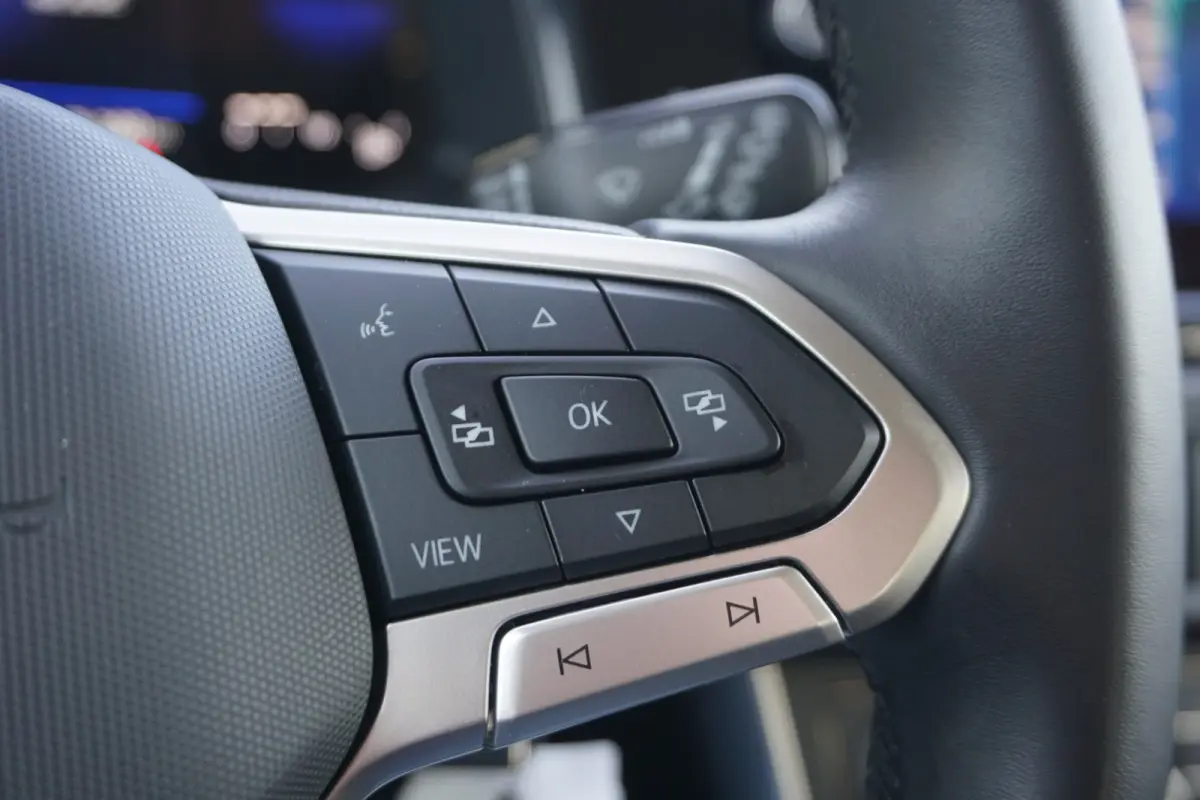 1.0 TSI Life | ADAPT. CRUISE | CARPLAY | NAVI |