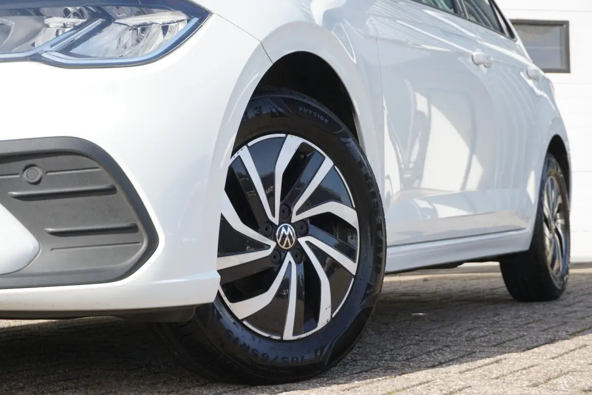 1.0 TSI Life | ADAPT. CRUISE | CARPLAY | NAVI |