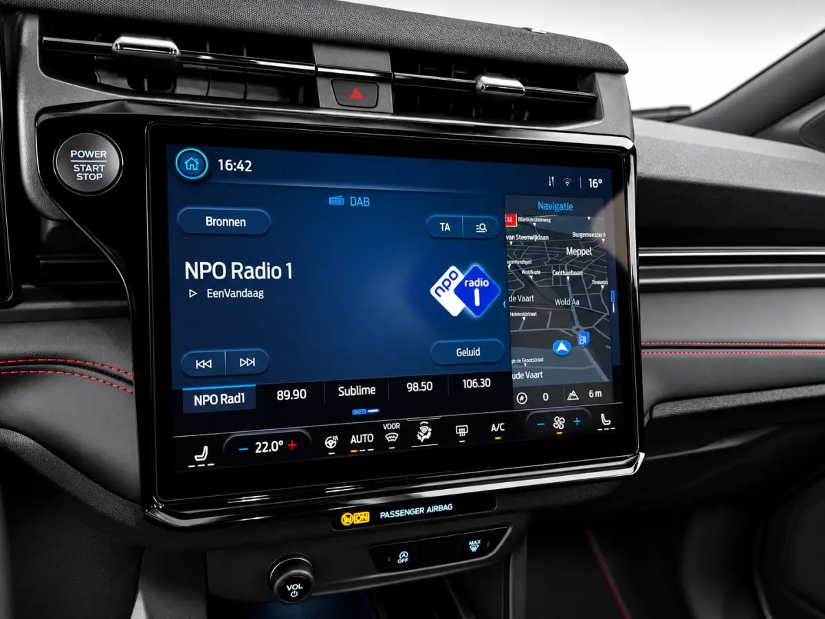 ST-Line X Automaat 155pk | Adaptive Cruise | B&O Audio | Dodehoek Detectie | Winterpack| Matrix Led