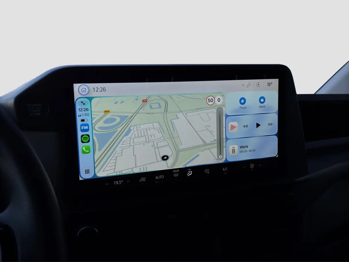 320 2.0 TDCI L2H1 Trend | Cruise Control | Camera | Trekhaak | CarPlay |