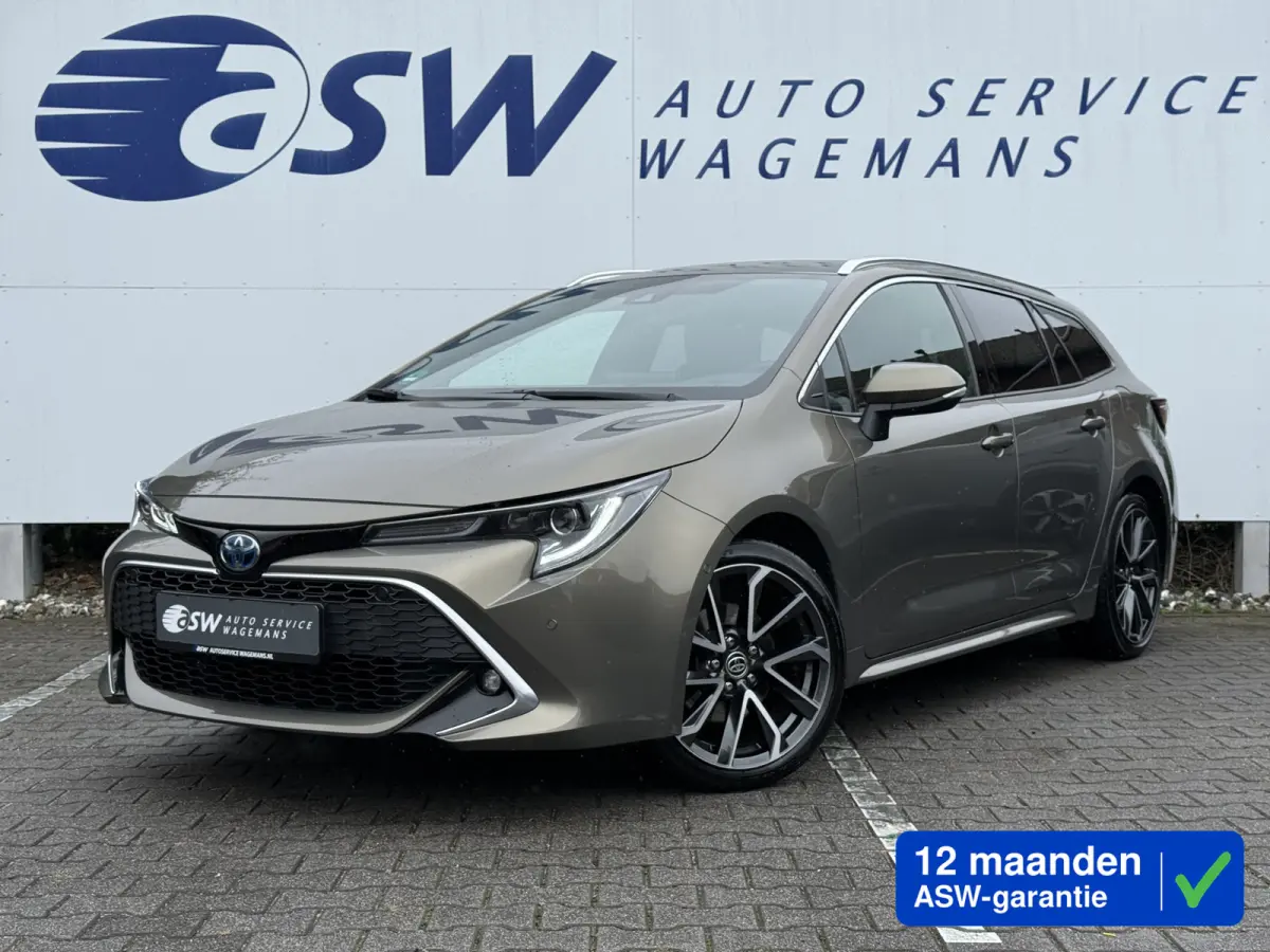 2.0 Hybrid Executive | HUD | ACC | CarPlay | Camera | JBL | 18 inch