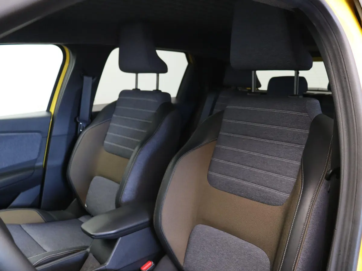 comfort range techno 52 kWh | Stoel- en stuurwielverarming | 18" chrono LMV | Achteruitrijcamera |