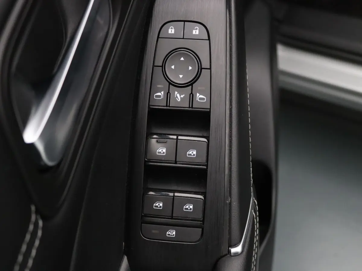 160pk MHEV Xtronic N-Connecta Apple Carplay/Android Auto | Climate