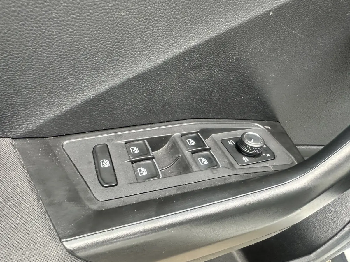 1.0 TSI 115pk Style|Navi|Stoelverwarming