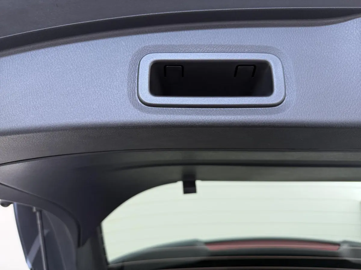 1.5 e-Power N-Connecta €4000,- Voorraadkorting!! | Cold Pack | Google Built-in