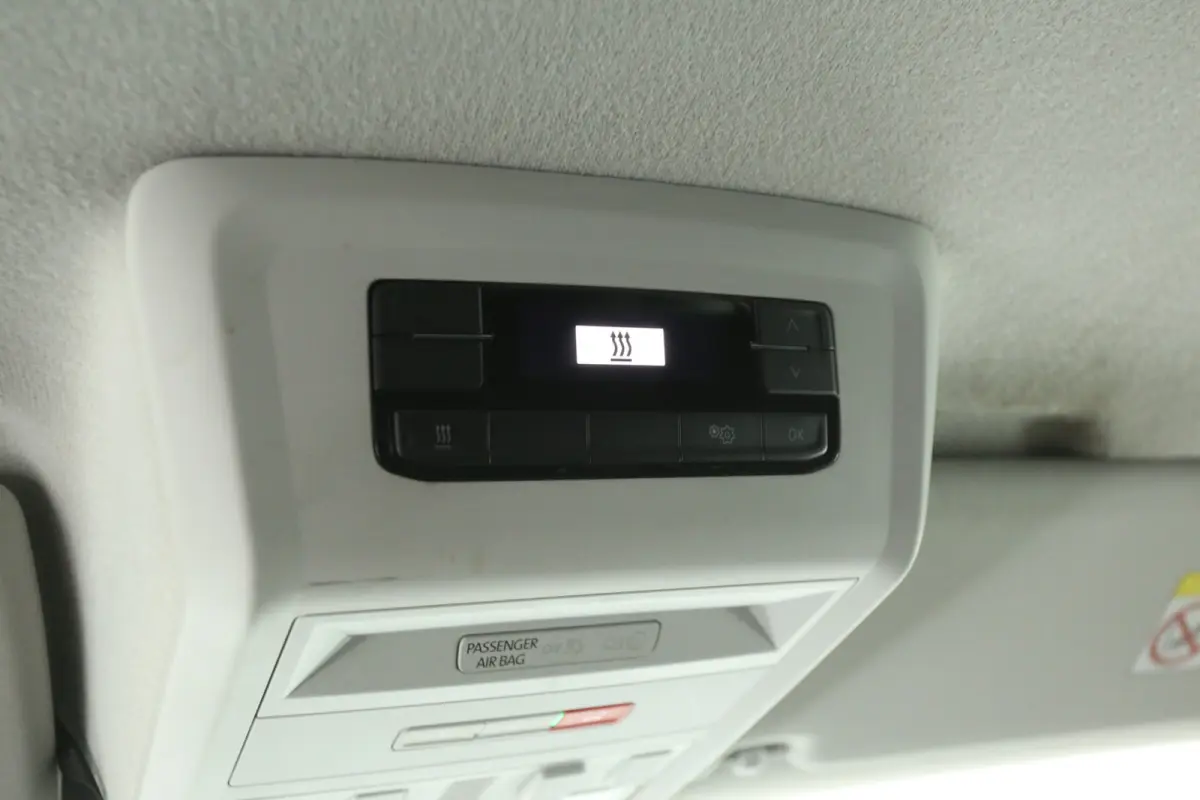 2.0 TDI 150PK L1H1 | DSG | Airco | Camera | Cruise | 3 Zits | 2xSchuifdeur | Carplay