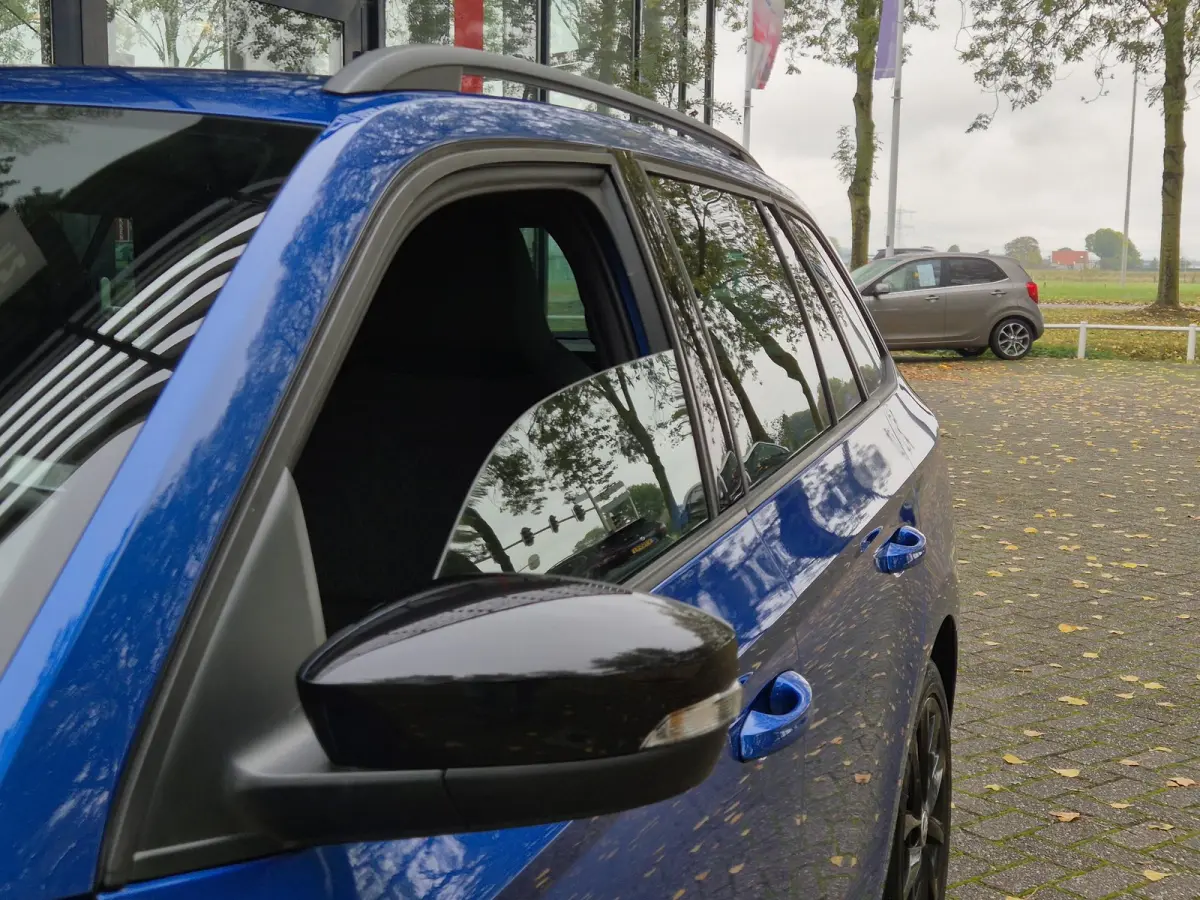 1.0 TSI Sport Business | Navigatie | Apple Carplay | Trekhaak | Climate Control | Parkeersensoren | Cruise Control