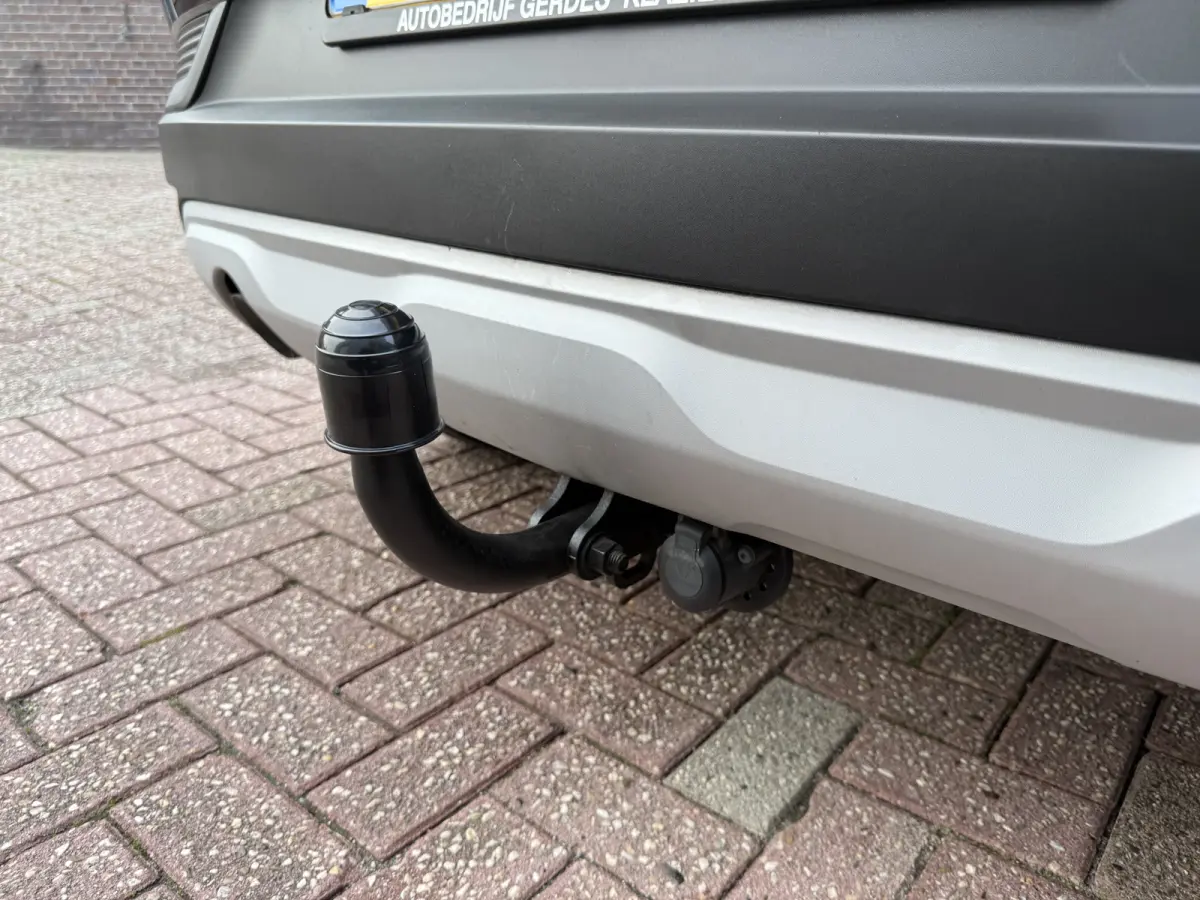 1.0 TCe 90 Zen | NIEUWSTAAT | CRUISE | TREKHAAK | NAVI VIA APP | LED | CARPLAY |