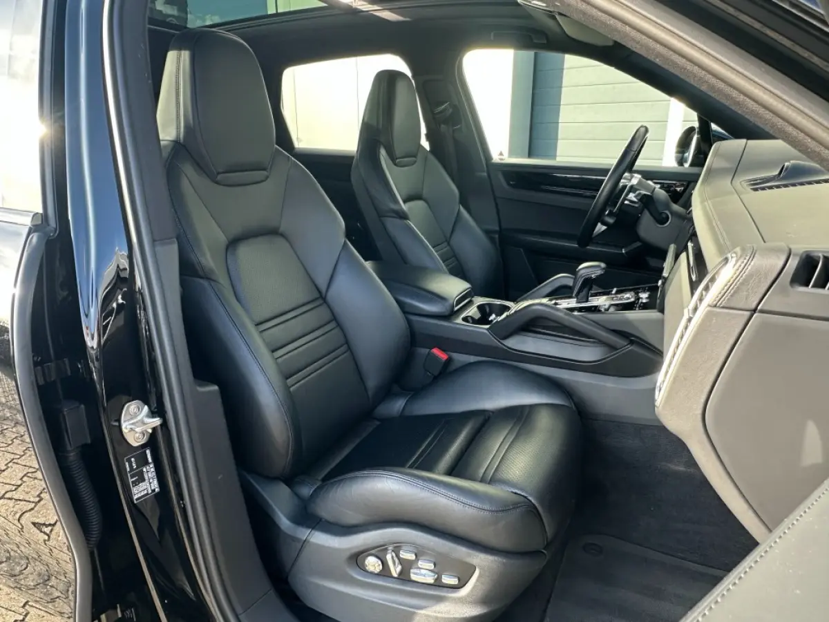 3.0 E-Hybrid bj2020 *Pano *Adaptive *Head-up *Sport uitlaat