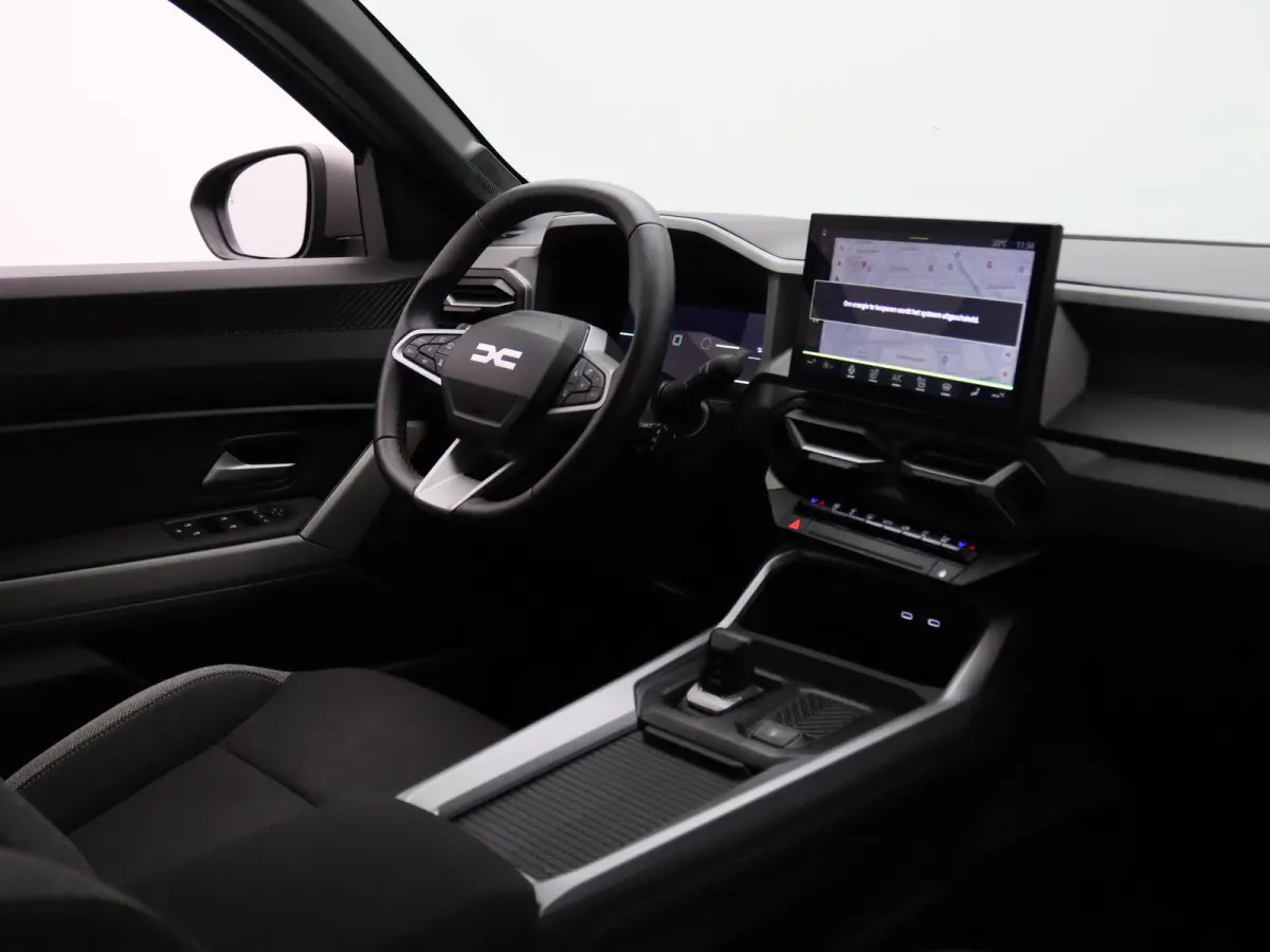 155pk Hybrid Journey Apple Carplay/Android Auto | Climate