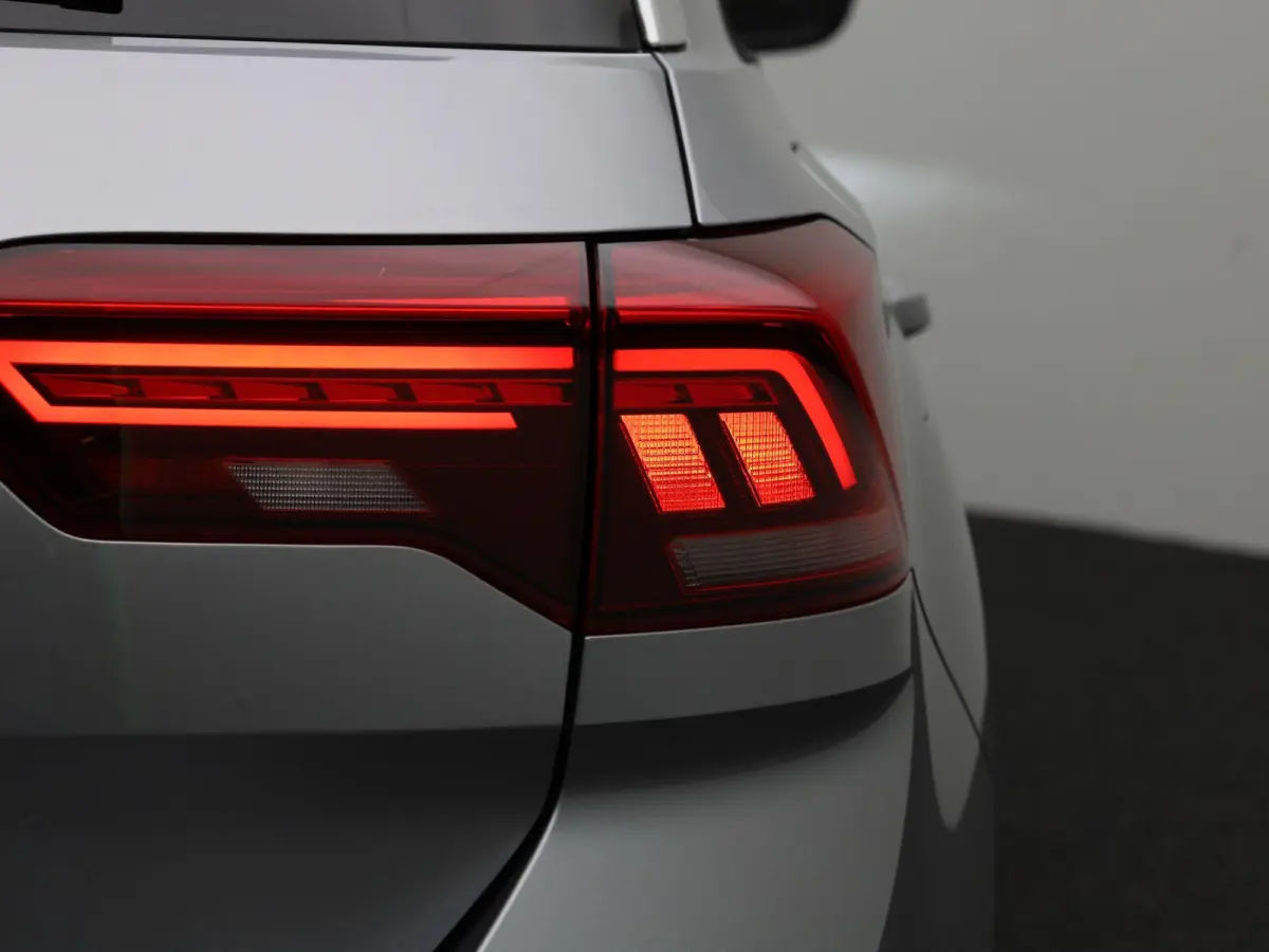 1.0 TSI Life 75 Edition | 110 PK | Apple Carplay | Android Auto | Parkeercamera | Navigatie | Adaptieve Cruise Control |