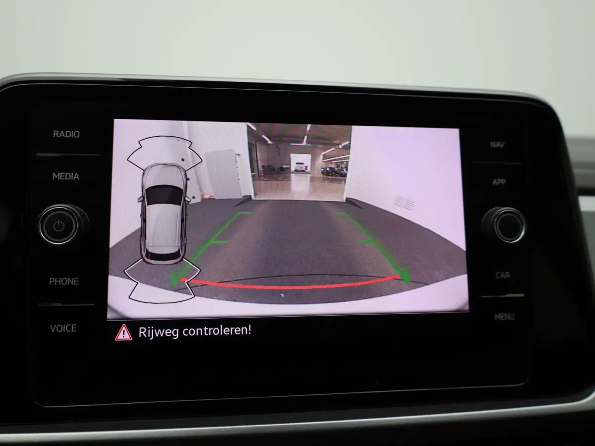 1.0 TSI Life 75 Edition | 110 PK | Apple Carplay | Android Auto | Parkeercamera | Navigatie | Adaptieve Cruise Control |