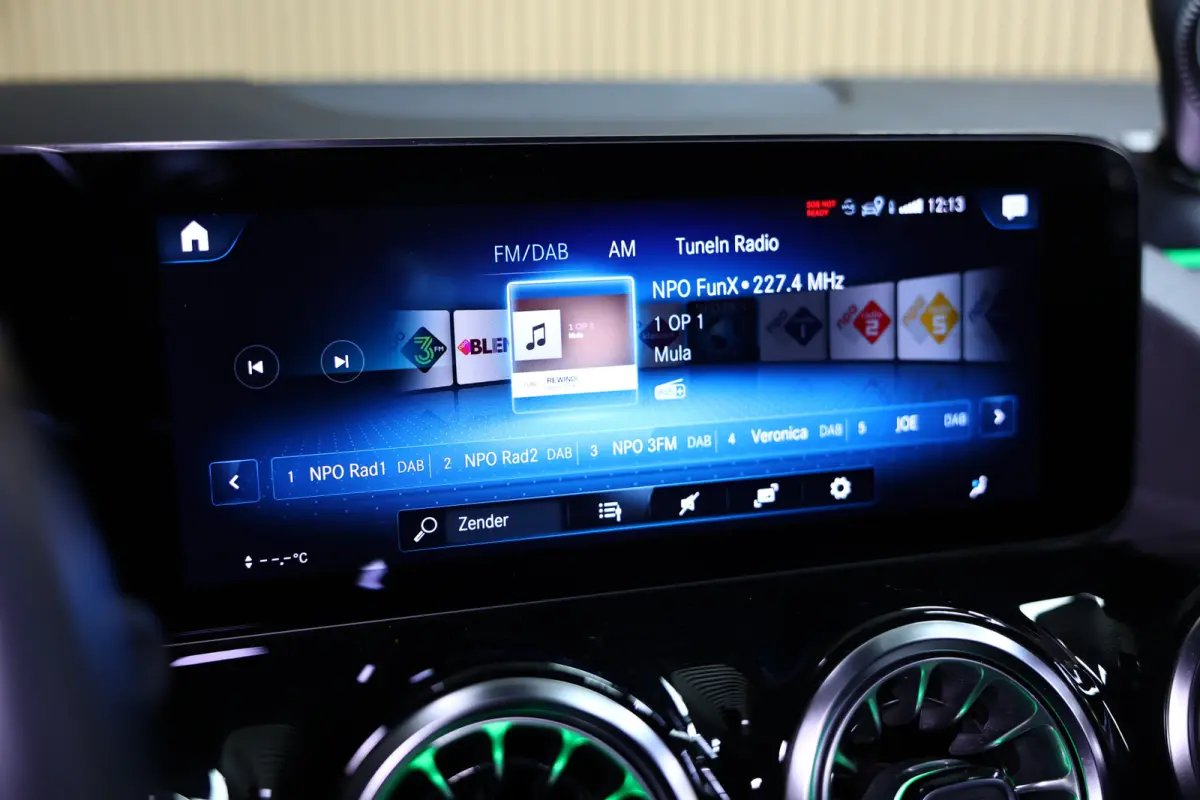 250 e AMG Line AVM CARPLAY NAVI CLIMA PDC CRUISE CAMERA SFEER THAAK '22