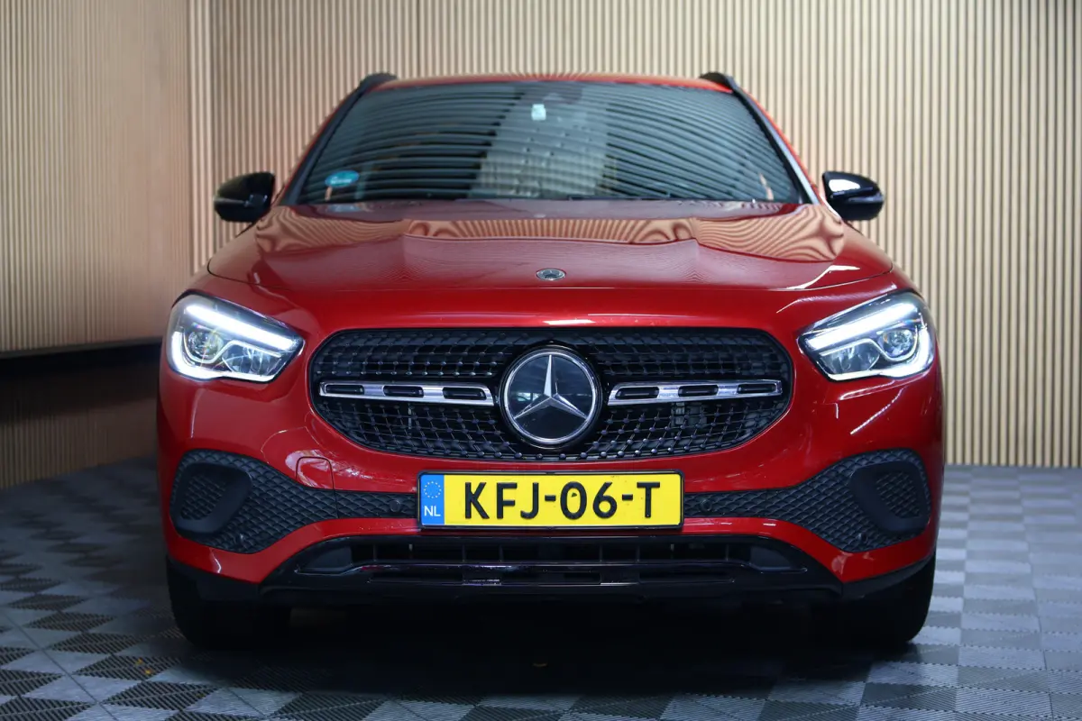 250 e AMG Line AVM CARPLAY NAVI CLIMA PDC CRUISE CAMERA SFEER THAAK '22