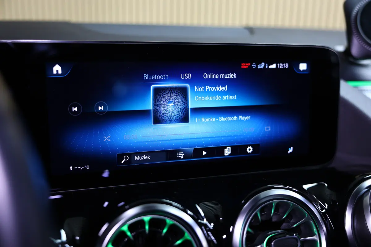 250 e AMG Line AVM CARPLAY NAVI CLIMA PDC CRUISE CAMERA SFEER THAAK '22